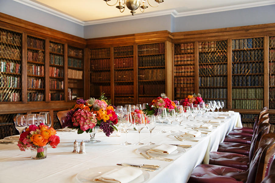 Intimate corporate events and private dining, the Signet Library Edinburgh