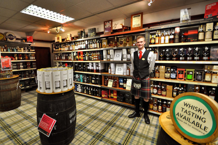 200 malts and a range of blends, spirits, liqueurs and beers from all of the regions across Scotland.