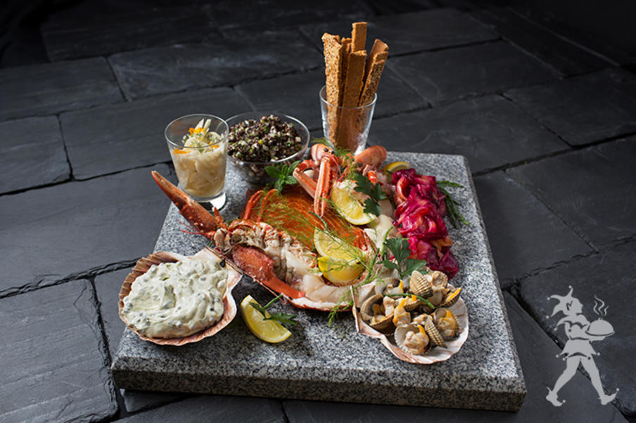 Seafood platter - interactive buffet stations option by Heritage Portfolio, catering company Edinburgh 