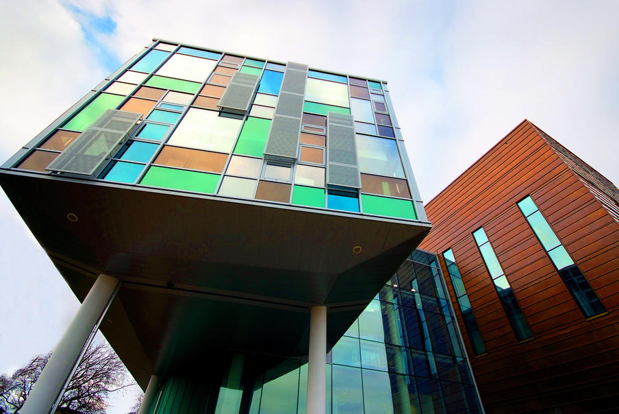 Roslin Institute exterior looking up at building