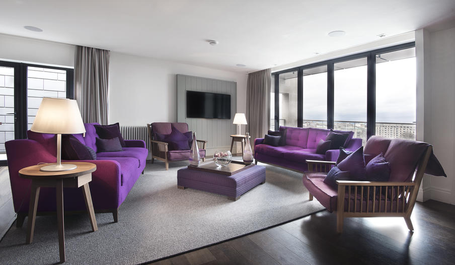  When it comes to amazingly spacious and beautifully decked-out, our Three Bedroom Penthouse is the cream of the crop.