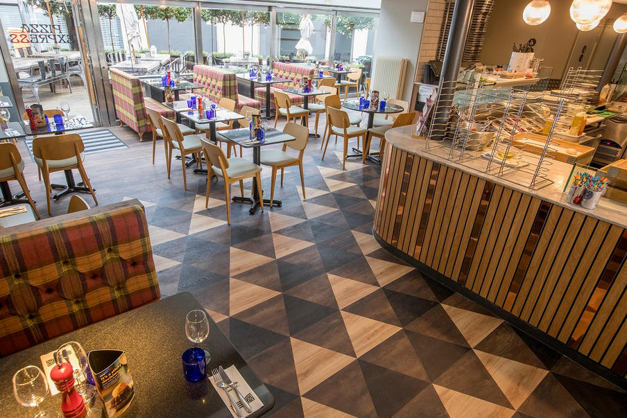 Pizza Express Queensferry Street Interior