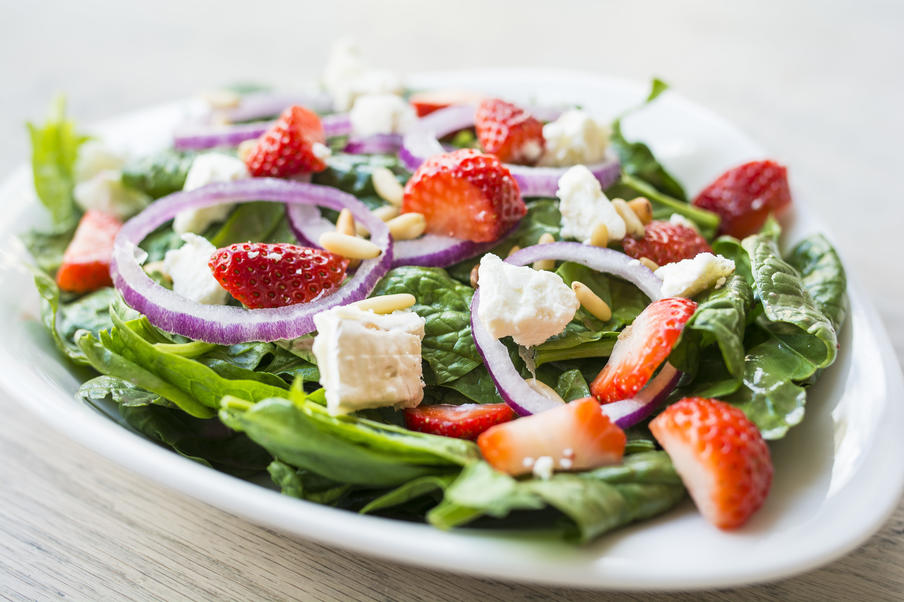 Strawberry Spinach Salad