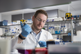 Peter Barlow in the Lab at Edinburgh Napier University