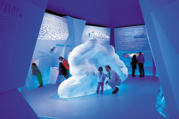 Dynamic Earth ice exhibit