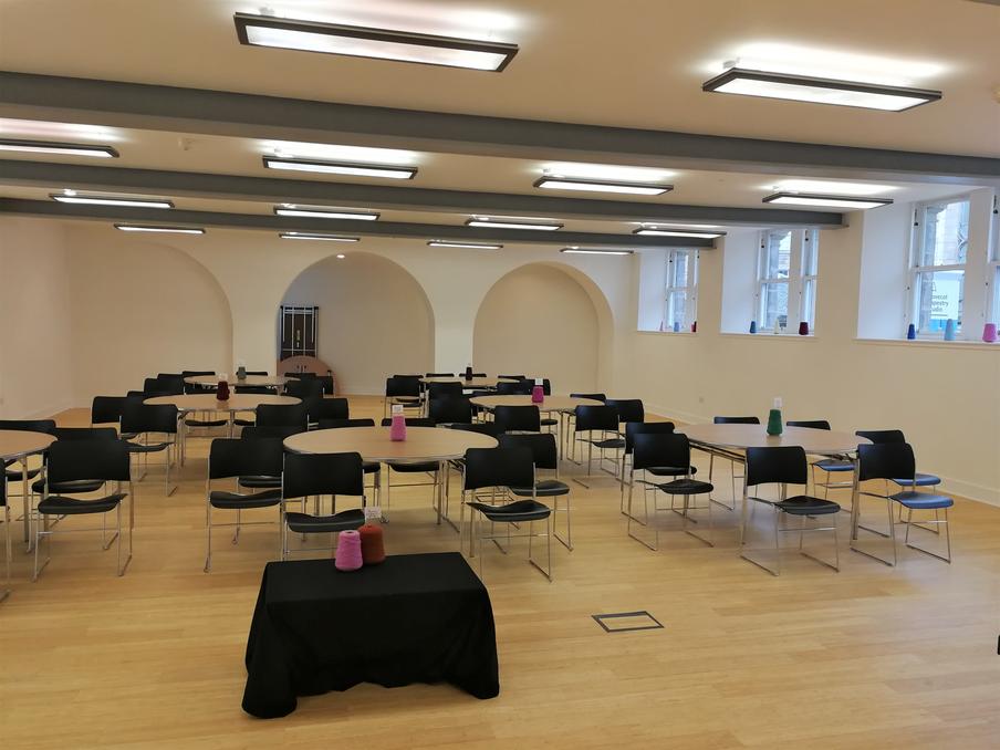 conference room, meeting room, cabaret style set up